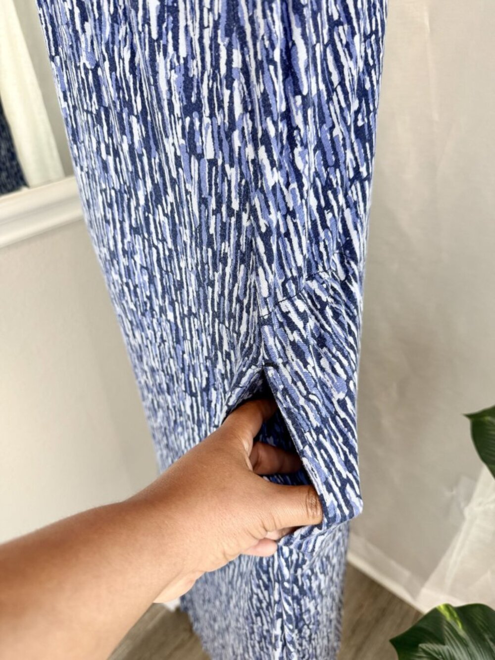Donna Karan Sleepwear Blue Abstract Print Maxi Lounge Dress Pockets Women's L - Picture 16 of 16